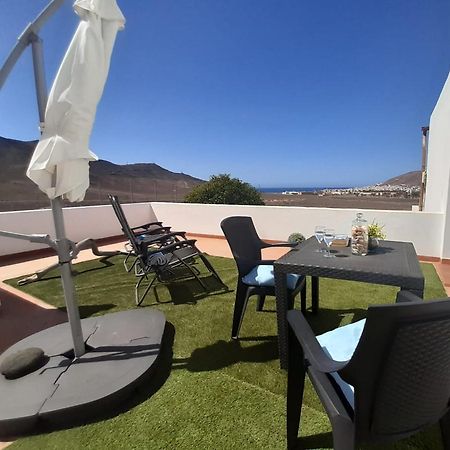 Marea Alta Appartement Gran Tarajal Buitenkant foto
